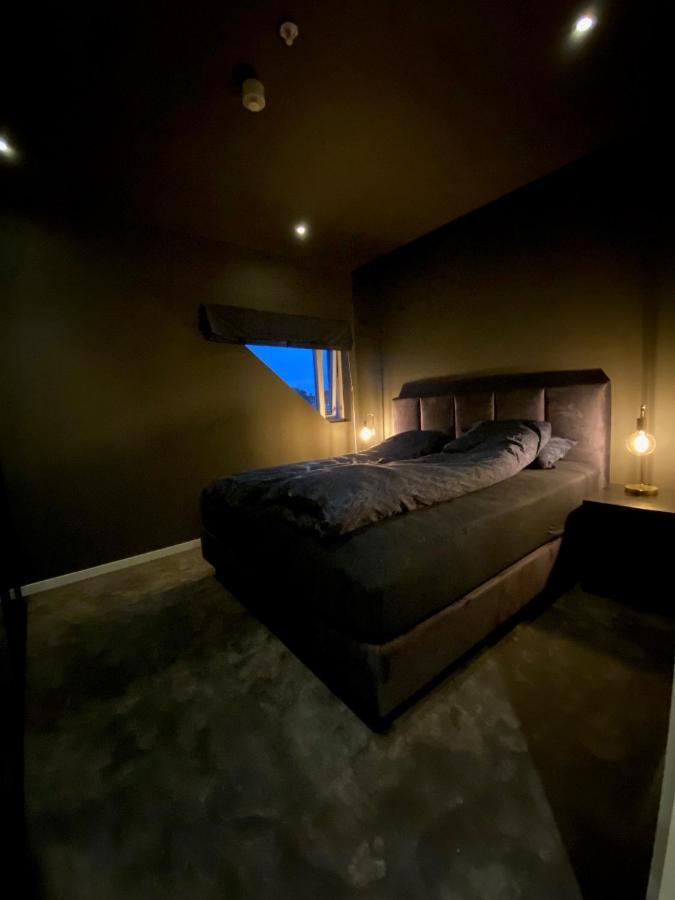 Penthouse With Private Balcony In The City Centre Of Bergen Appartement Buitenkant foto